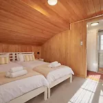 Cozy Traditional Chalet, Stunning Mountain Views * Grindelwald
