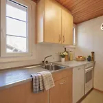 Cozy Traditional Chalet, Stunning Mountain Views Chalet *